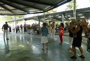 AOBR 2014 06 22 JUIN MARIGNANE REPAS PORCELET A LA BROCHE (226) par G Montaner